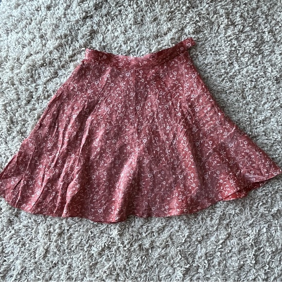 floral knee length skirt - Picture 1 of 2